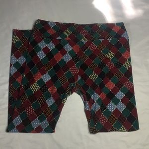 LuLaRoe Tall and Curvy Leggings